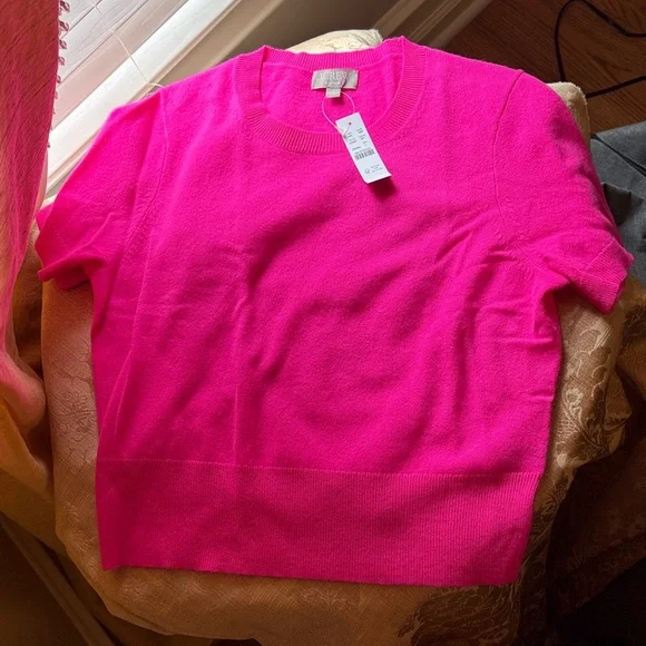 J. Crew Cashmere Vibrant Pink Crew Neck Sweater Short sleeves - Picture 3 of 6